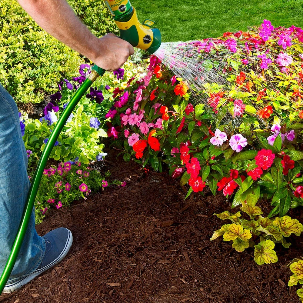 Miracle-Gro Liquafeed All-Purpose Plant Food Advanced Starter Kit (Feeder + 1 Refill) - 1016111 - Fertilizers 9 Miracle-Gro Liquafeed All-Purpose Plant Food Advanced Starter Kit (Feeder + 1 Refill) - 1016111 - Fertilizers - Image 7